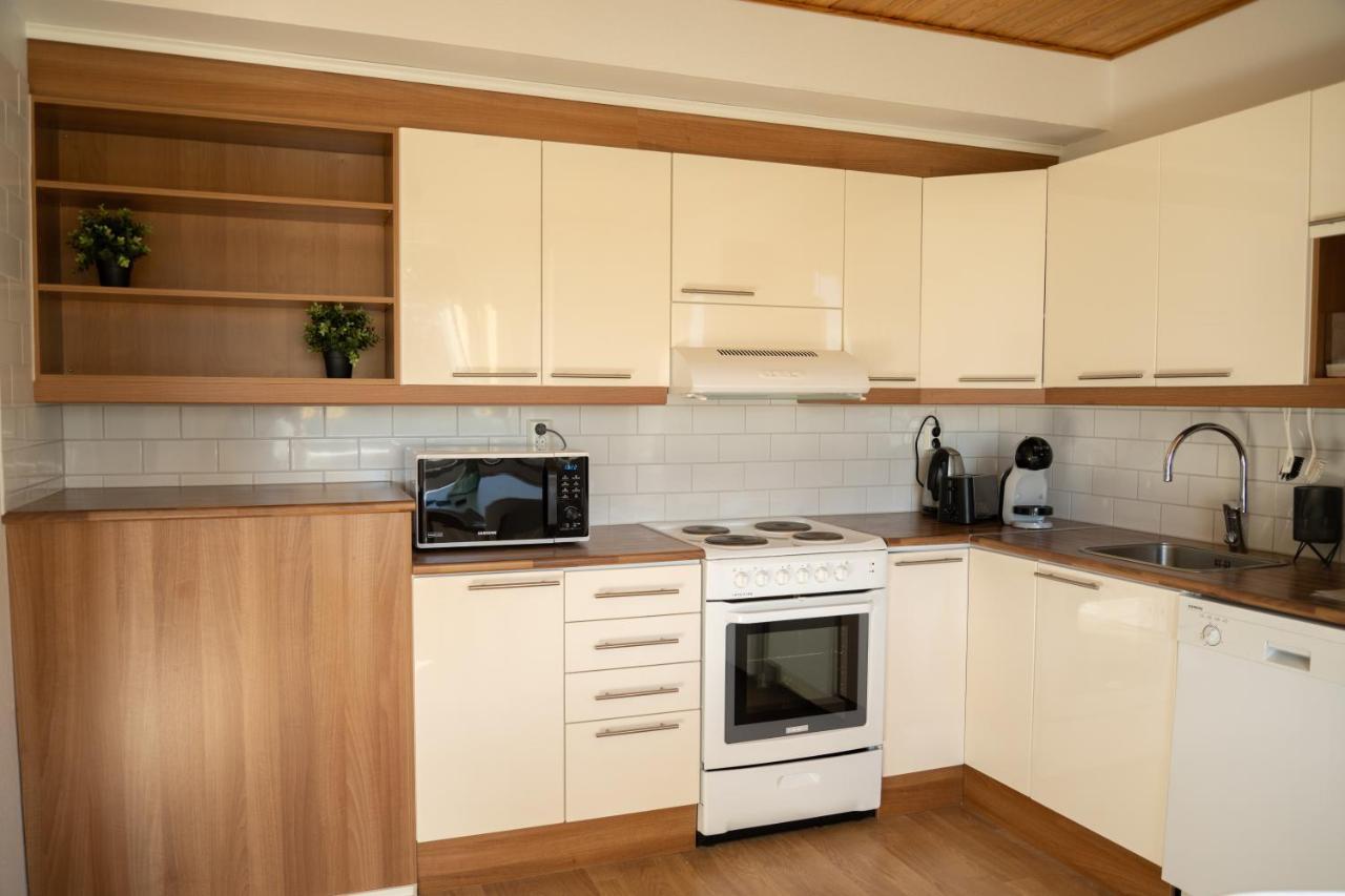 Design Apartment With Lake View, Sauna, Fireplace Рованиеми Екстериор снимка