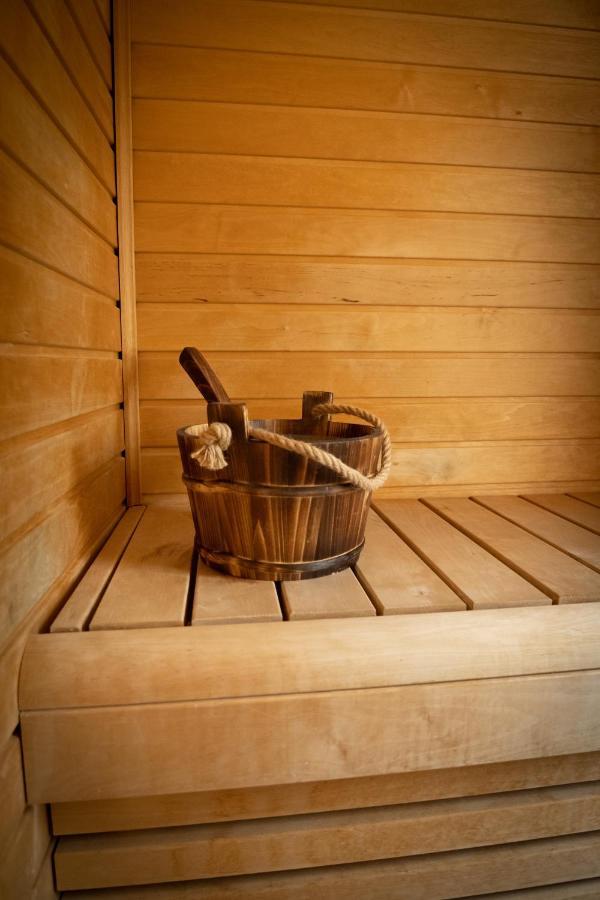 Design Apartment With Lake View, Sauna, Fireplace Рованиеми Екстериор снимка
